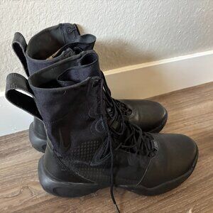 Men's NIKE 8" SFB B2 Boots | Size 11.5
